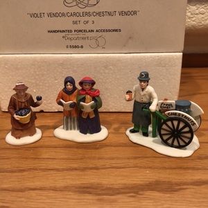 NIB Dept 56 violet vendor/ Carolers/ chestnut vendor
